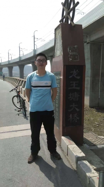 2王博实 2王博实
